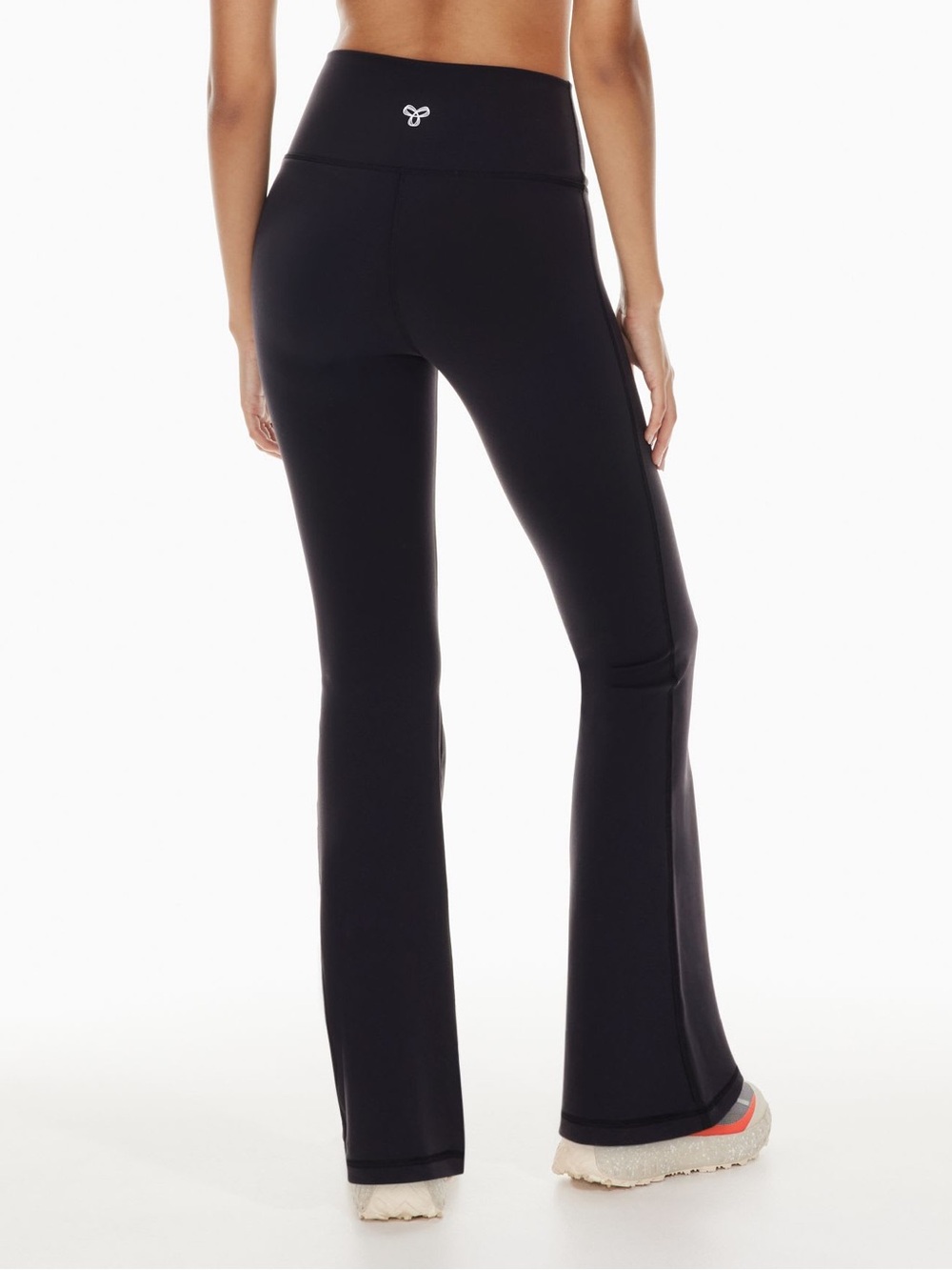 ARITZIA TNA TnAction High Rise Flare Bell Bottom Athletic Yoga Pant Leggings